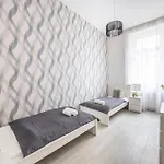 Exclusive Downtown Dream By Prestige Gallery *