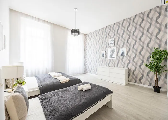 Exclusive Downtown Dream By Prestige Gallery Lägenhet